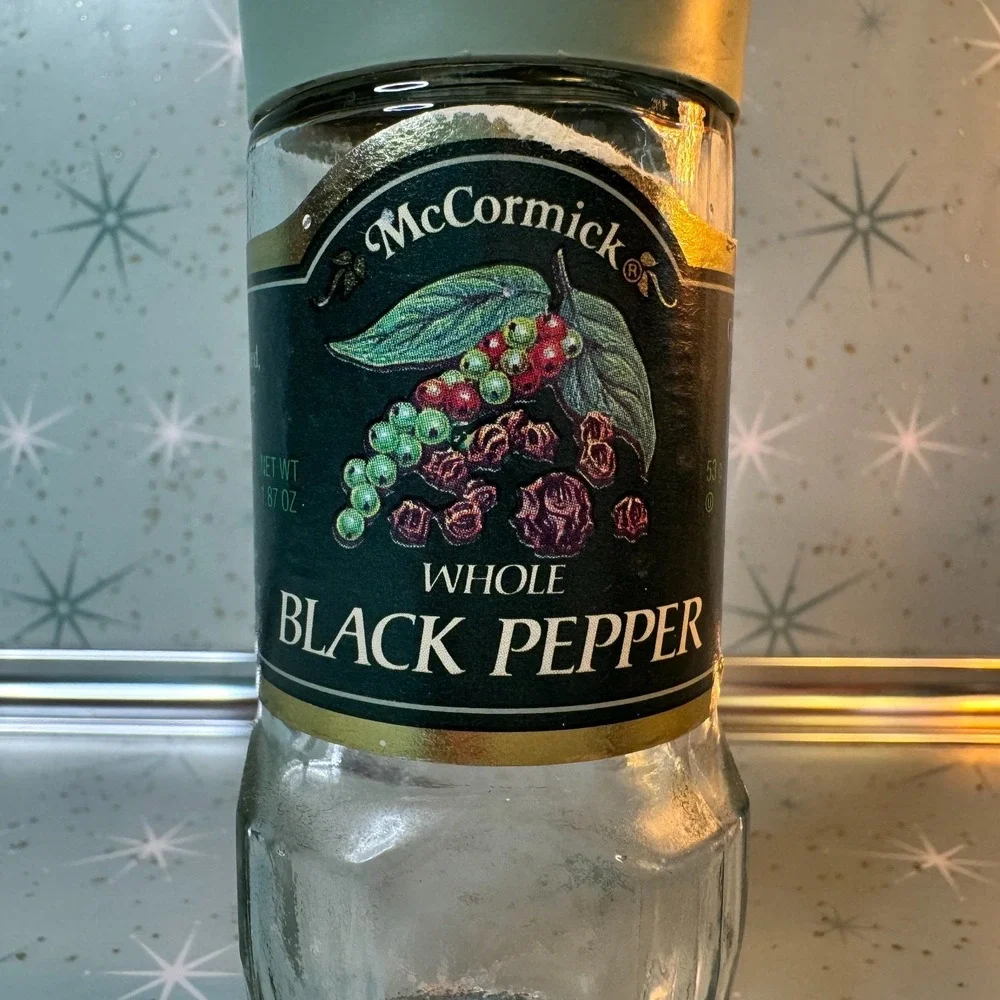 Vintage McCormick Whole Black Pepper Jar Green Label Glass Spice Bottle‎ Retro